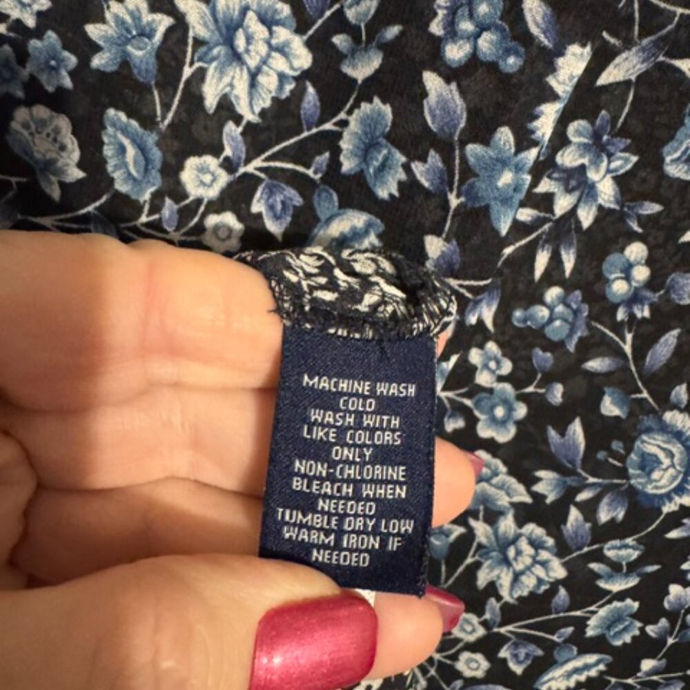 CHAPS NAVY PRINT TOP w/NECK TIE DETAIL PETITE/XSMALL #W - Picture 5 of 6